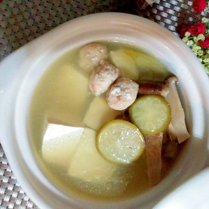 豆腐一丁すだち1個!東のまるごと鍋